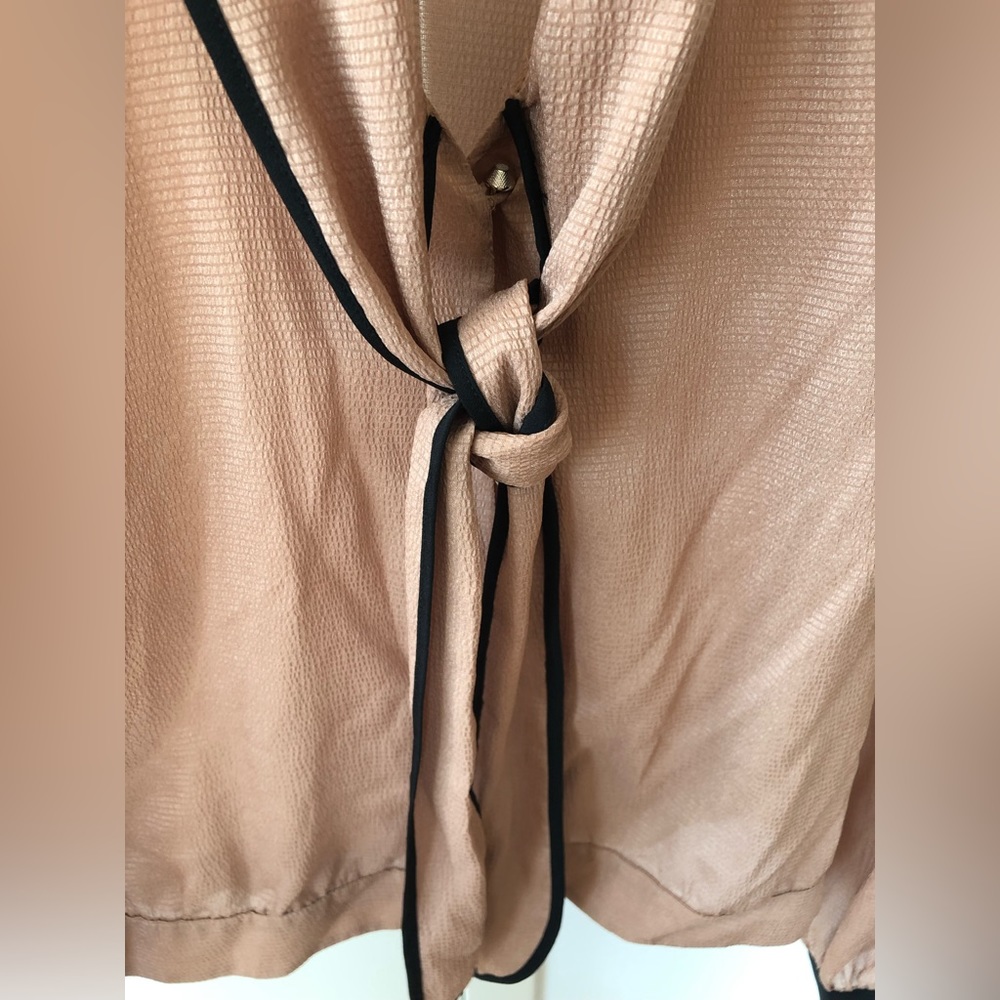 Forever 21 tan long sleeve blouse S